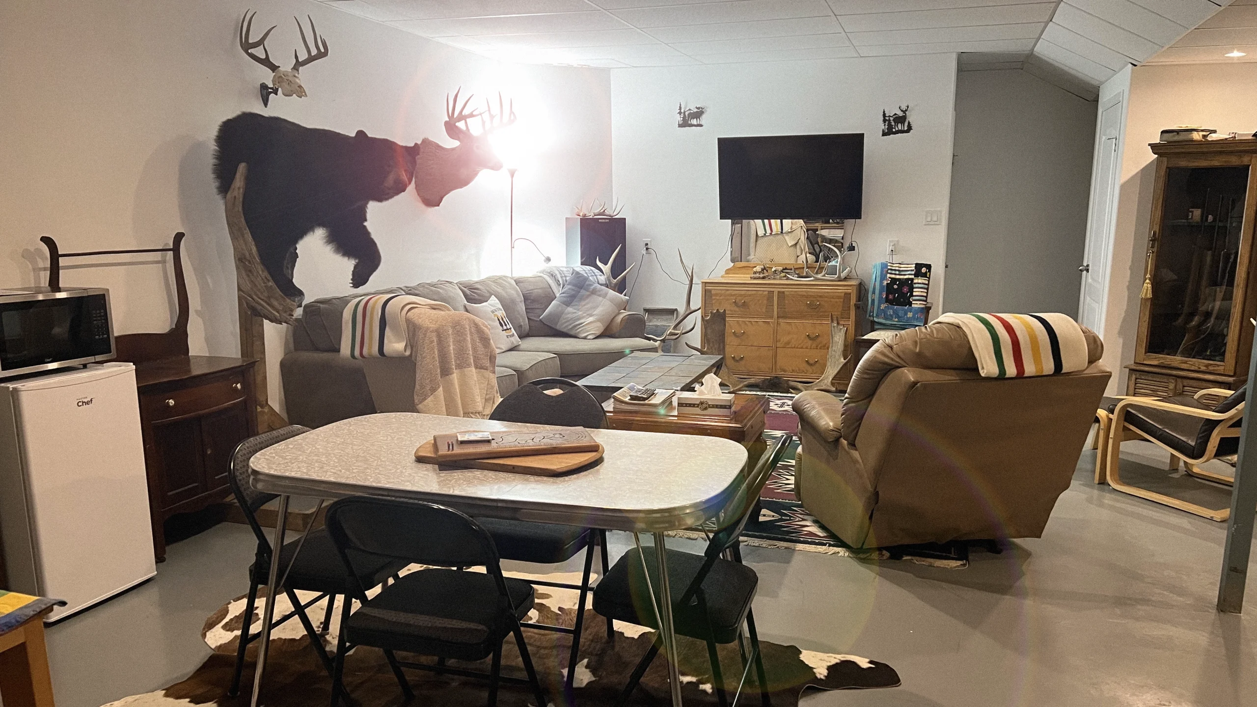 Dudla Outfitting Lodge 3 – Alberta Hunting Guides – Dudla Outfitting